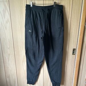 Under Armour Black Tapered Jogger Sweatpants